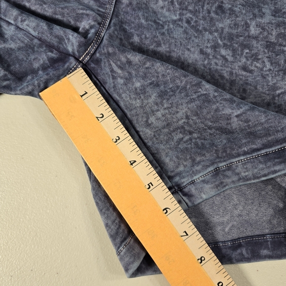 Liz Claiborne Amber Short MId-Rise Pull On Comfort Stretch Khaki Shorts Sz 4 - Picture 10 of 12